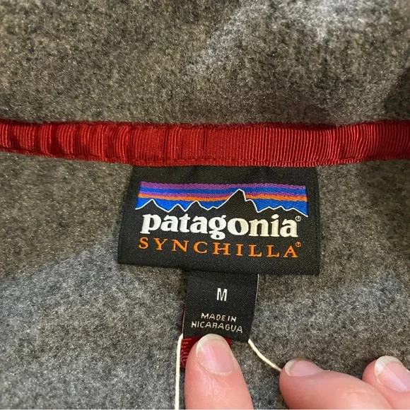 NWT Patagonia Synchilla Pullover - Picture 4 of 6